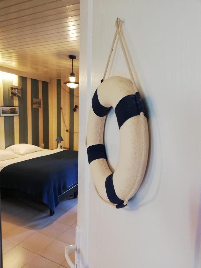 Les Petites Chapelles Bed & Breakfast Saint-Pierre-de-Plesguen